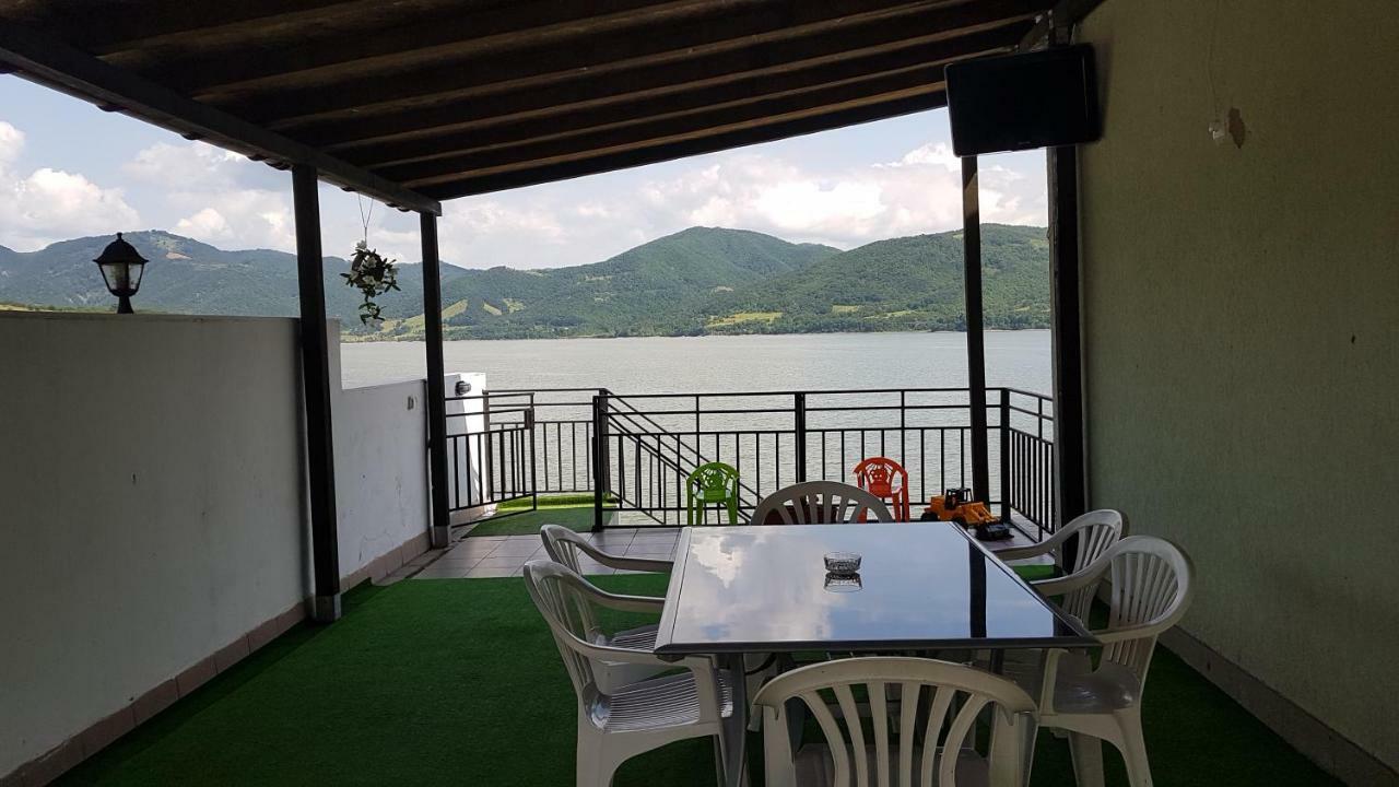 Apartament Casa Yuppy Du Ieşelniţa Zewnętrze zdjęcie